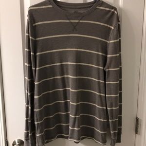 Men’s grey and cream striped thermal sweater